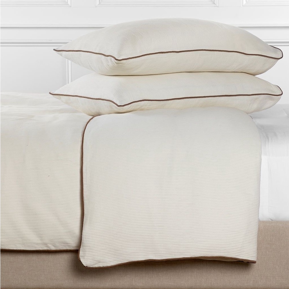 McGee and Co. Queen Greer Duvet & Standard Shams